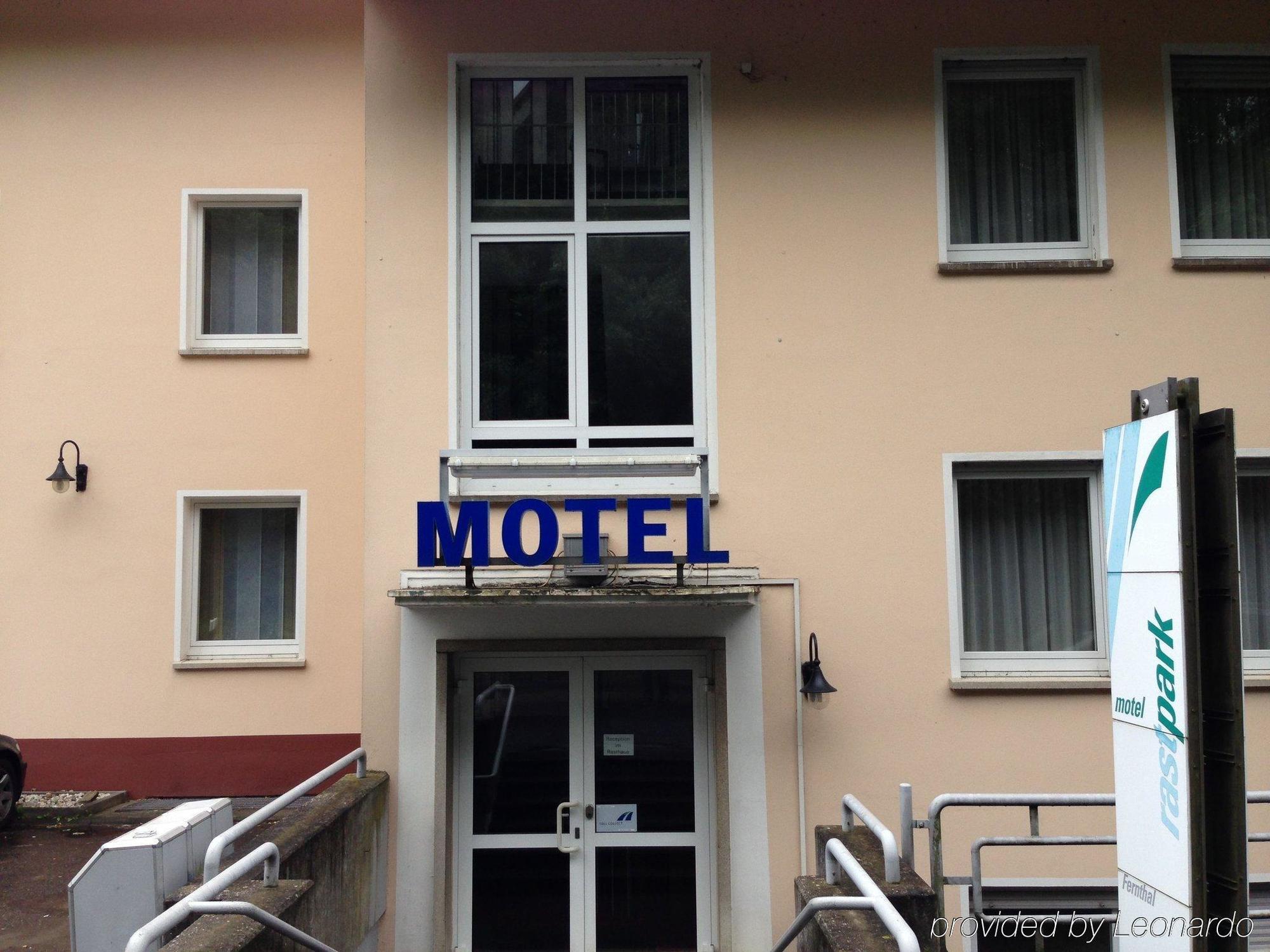 Rasthof Und Motel Fernthal Neustadt  Extérieur photo